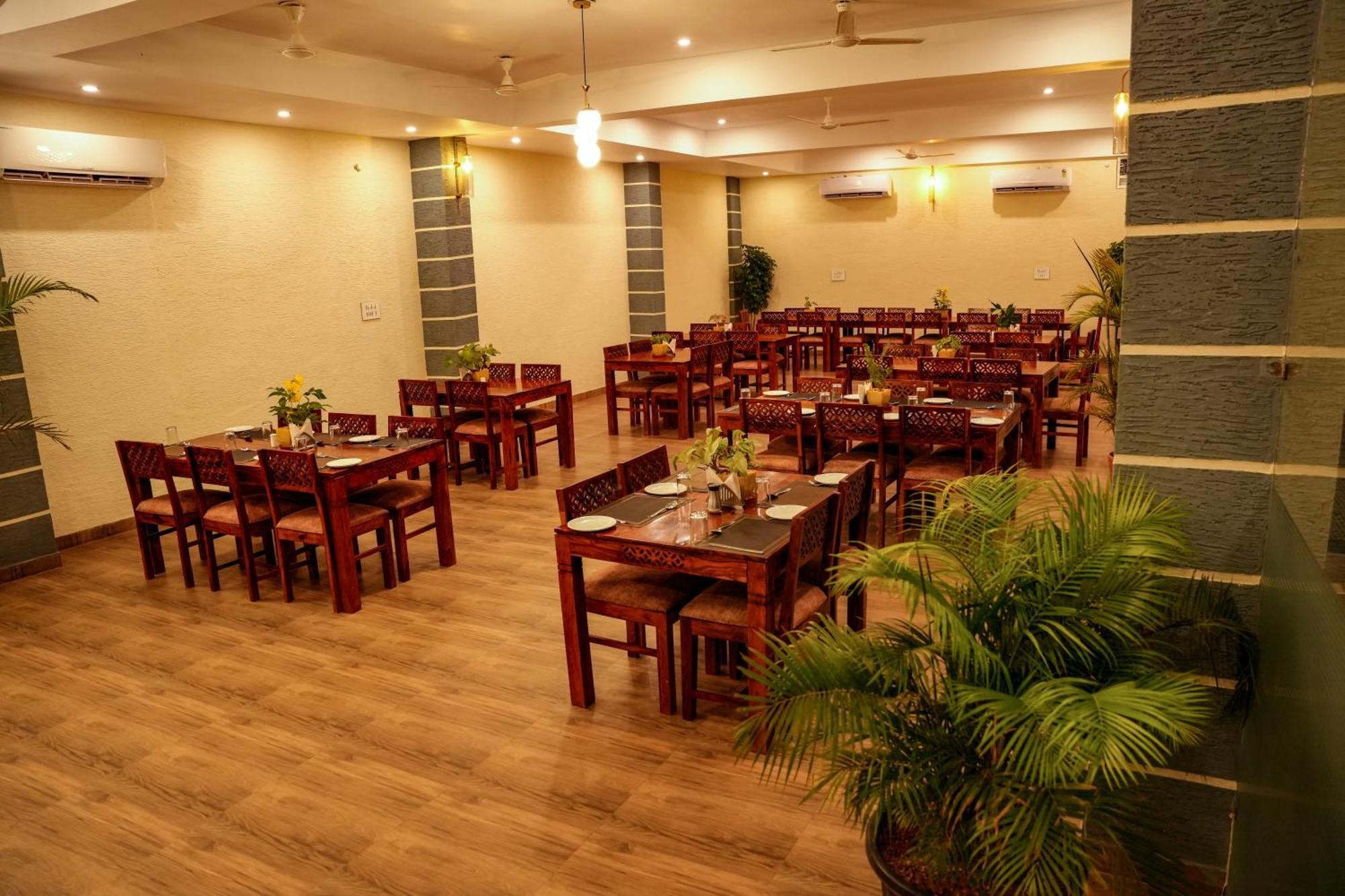 Amar Bagh Resort Пушкар Екстериор снимка