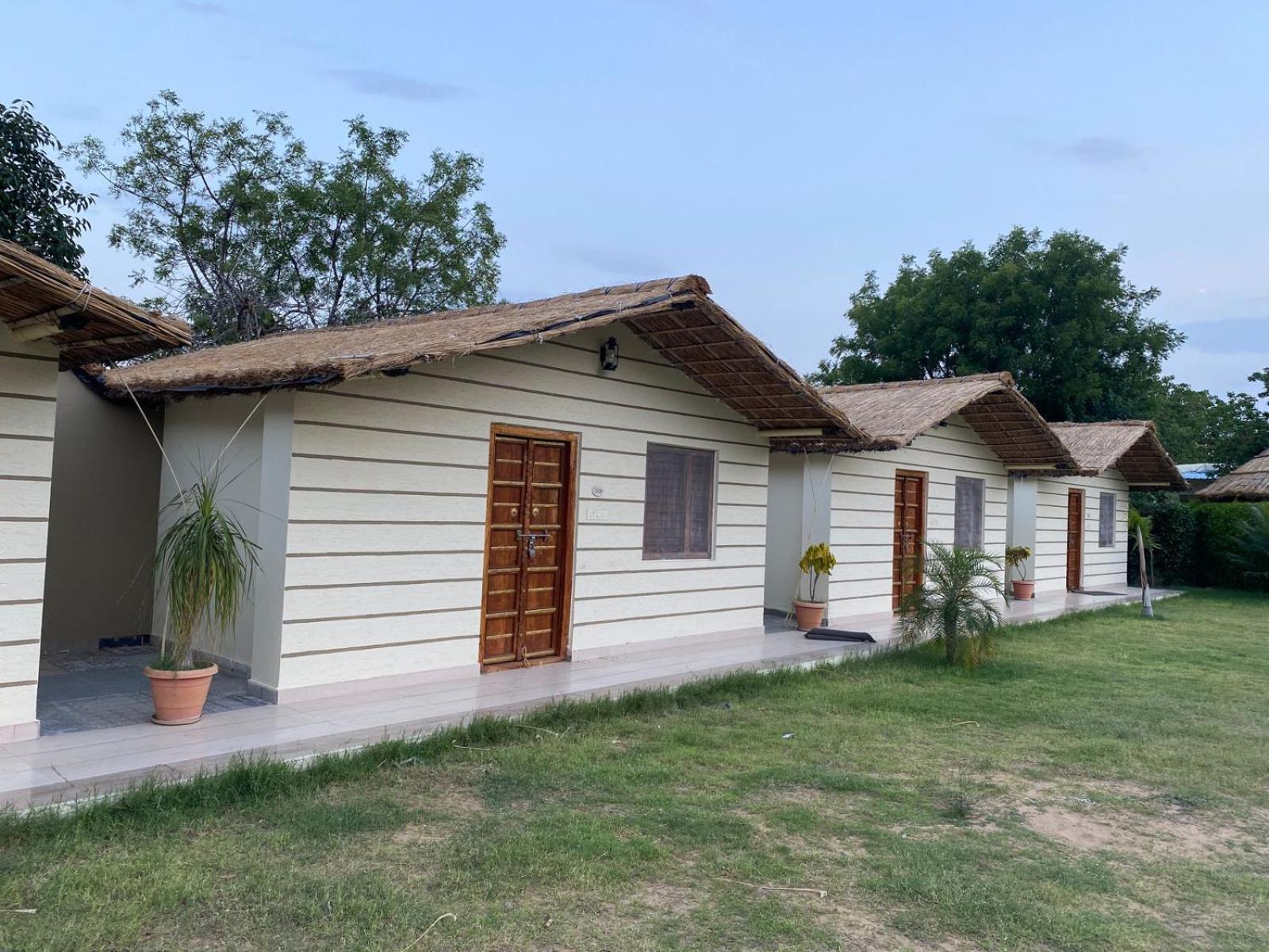 Amar Bagh Resort Пушкар Екстериор снимка